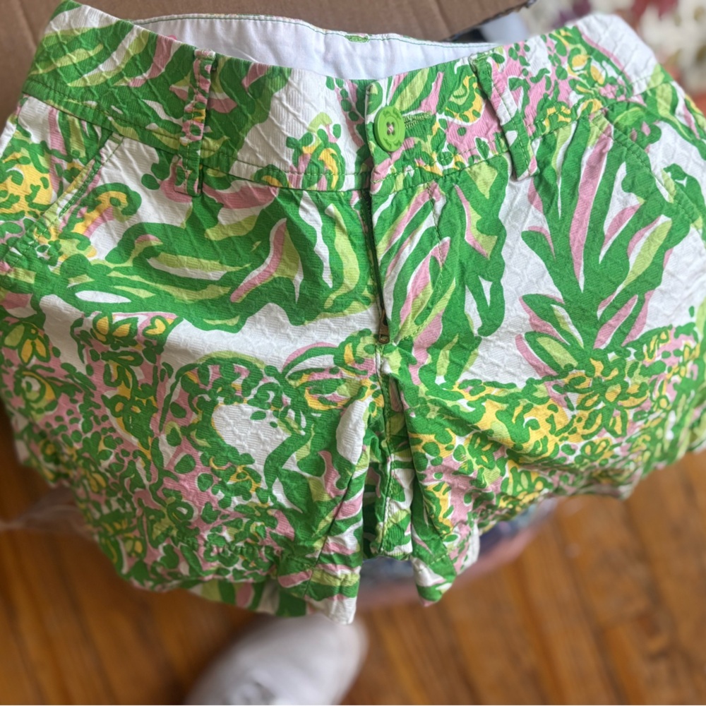 Lilly Pulitzer Green and Pink Women Seeing Pink Elephants